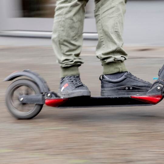 Schwerer Unfall mit E-Scooter