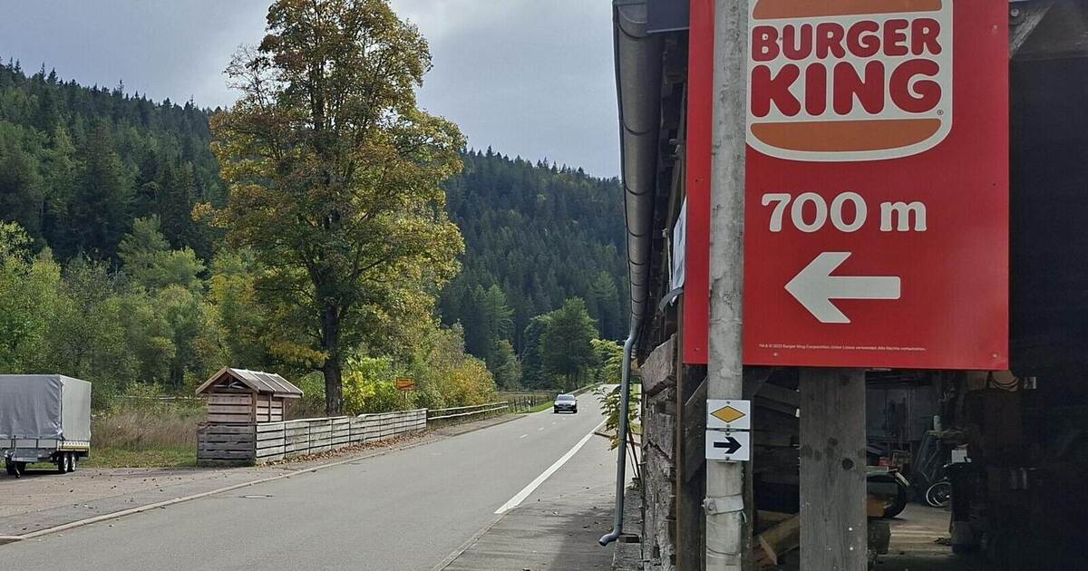Burger King im beschaulichen Enzklösterle? Rätselhaftes Schild wirft ...
