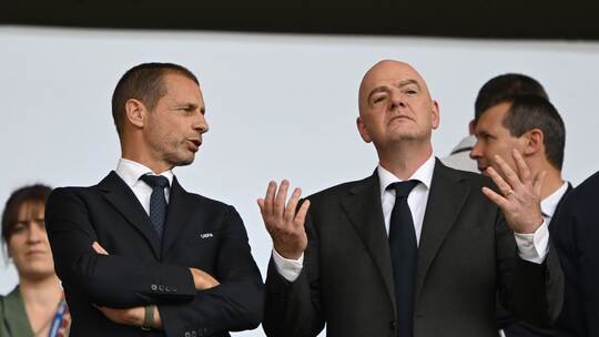 Aleksander Ceferin und Gianni Infantino Aleksander Ceferin und Gianni Infantino