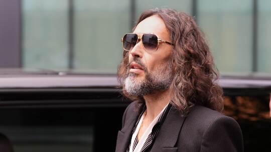 Schauspieler Russell Brand vor Gericht in London