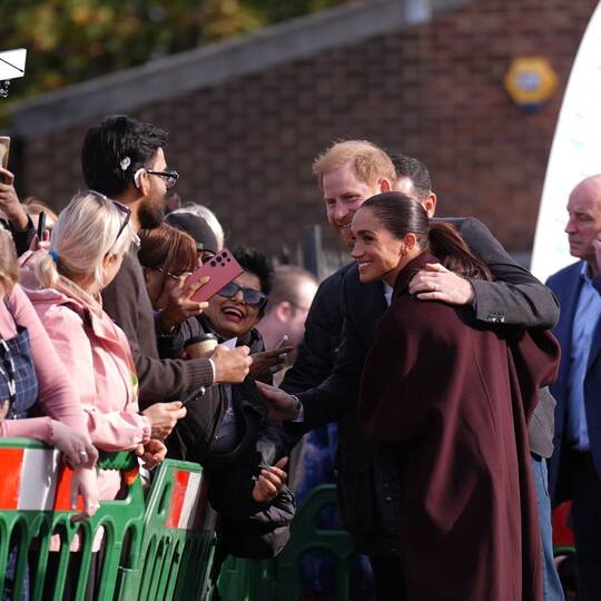 Harry und Meghan zeigen sich erstmals seit Rückkehr