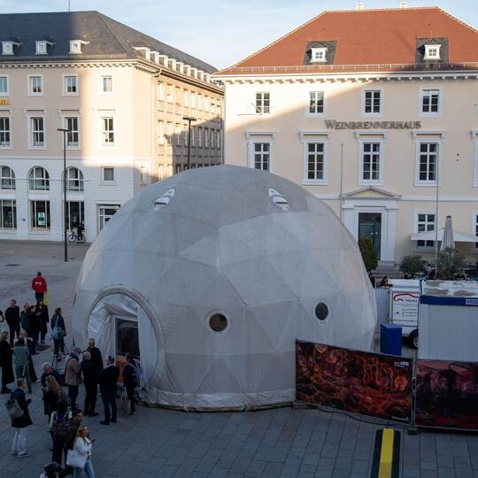 Beginn "Mars-Mission" des Zentrums für Kunst und Medien