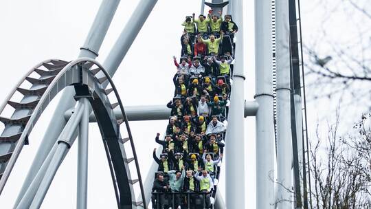 Achterbahn «Silver Star» Achterbahn «Silver Star»