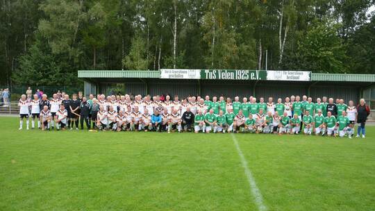 Fünf Berliner peilen Ü80-Titel bei Fußball-WM an Fünf Berliner peilen Ü80-Titel bei Fußball-WM an