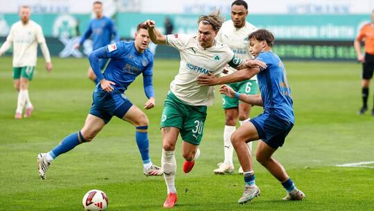 SpVgg Greuther Fürth - Eintracht Braunschweig SpVgg Greuther Fürth - Eintracht Braunschweig