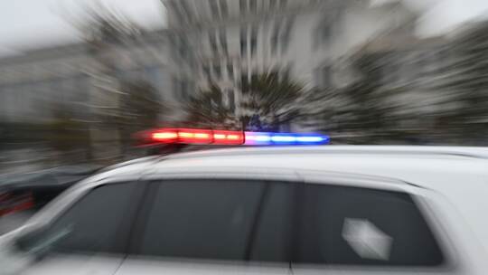 China - Blaulicht auf einem Polizeiwagen China - Blaulicht auf einem Polizeiwagen