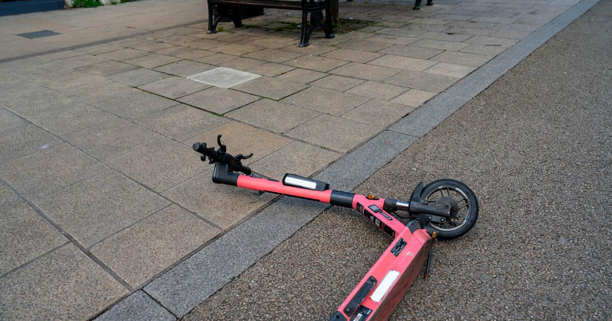 E-Scooter-Unfall in Oberderdingen: 61-Jähriger mit schweren ...