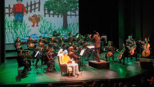 Im Musikmärchen „Peter und der Wolf“ lernten die Kinder die einzelnen Instrumente kennen. Uta Volz