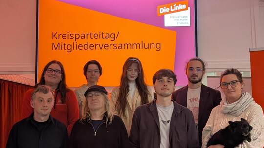 Der Vorstand: Peter Peiffelmann, Finia Schwenk-Scherb, Angelika Stupinski, Felix Schwenk-Scherb (hinten von links), und Christop