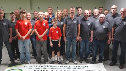 Voller Optimismus und Zuversicht blicken sowohl die aktiven Schützen als auch die Mitglieder der Verwaltung um den Vorsitzenden