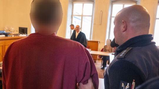 Prozess gegen Eltern wegen sexuellen Missbrauchs Prozess gegen Eltern wegen sexuellen Missbrauchs