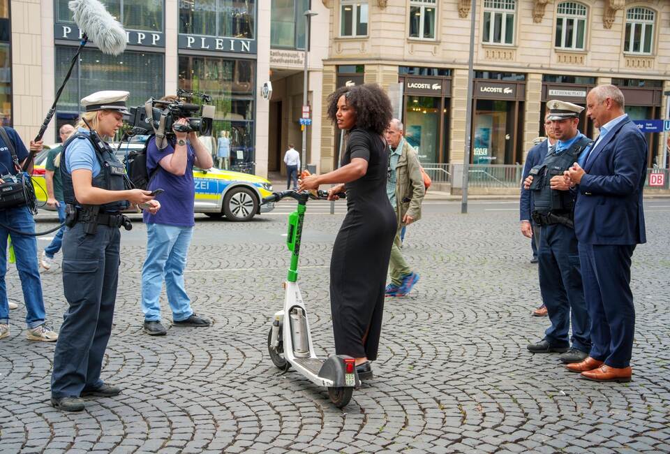 E-Scooter-Kontrolle in der Innenstadt E-Scooter-Kontrolle in der Innenstadt