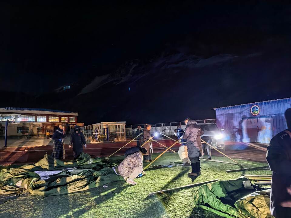 Tote und Verletzte bei Erdbeben in China Tote und Verletzte bei Erdbeben in China