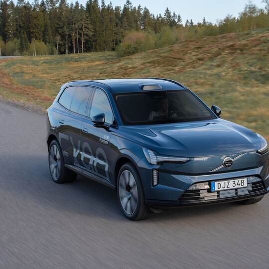 Fahransicht des Volvo EX90