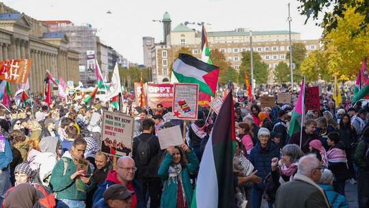 Demonstration «Free the Ulm 5» in Stuttgart