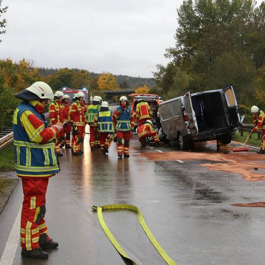 Frontalzusammenstoß auf Bundesstraße 14 bei Neufra