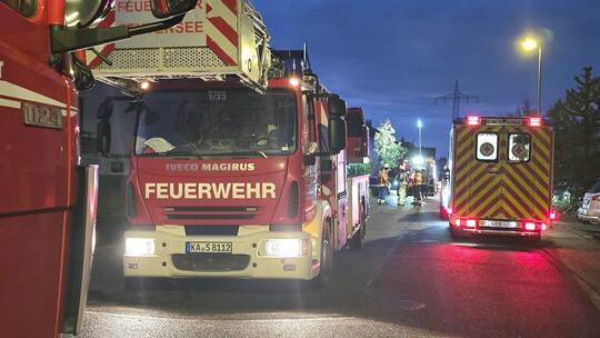 Feuerwehreinsatz - Zwei Menschen mit Vergiftung in Klinik