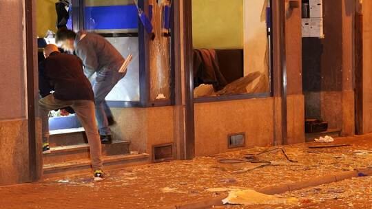 Explosion in Mannheimer Cafe