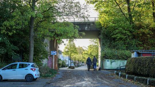 Von ICE erfasst: Gleisarbeiter stirbt in Essen Von ICE erfasst: Gleisarbeiter stirbt in Essen