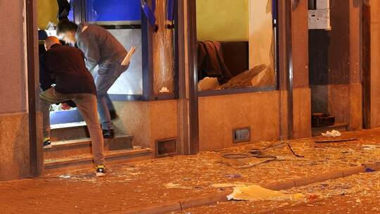 Explosion in Mannheimer Cafe