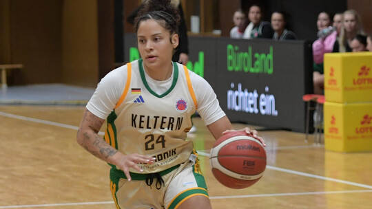 Essence Booker trifft mit den Sternen auf Girona. Michael Ripberger