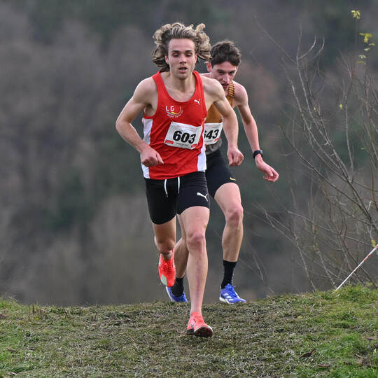 Vorjahressieger Markus Görger bekommt dieses Jahr beim Sparkassencross noch mehr Konkurrenz aus dem Ausland. Foto: Peter Hennric
