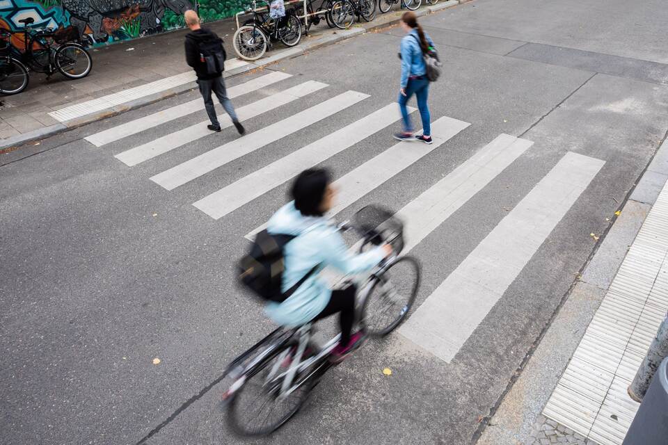 75 Jahre Zebrastreifen 75 Jahre Zebrastreifen