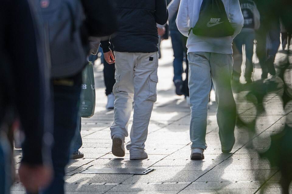 Junge Menschen Junge Menschen