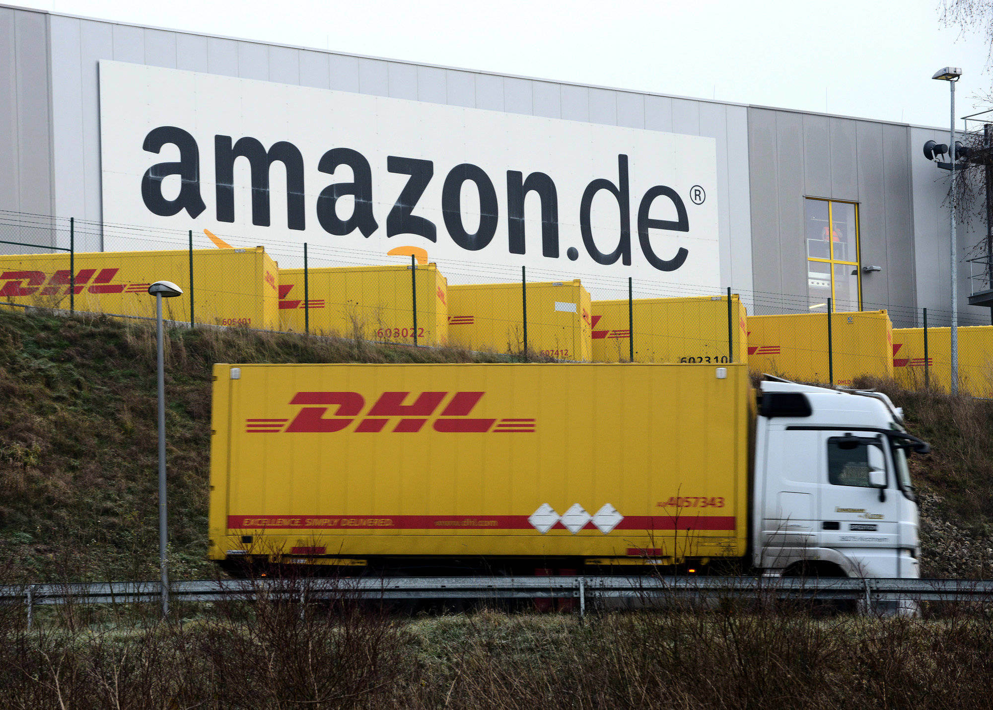 Amazon-Mitarbeiter in Bad Hersfeld und Leipzig legen ...