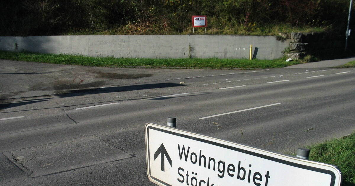 Fußgänger überfahren, dann weiteren Unfall verursacht fünf Verletzte Startseite Pforzheimer