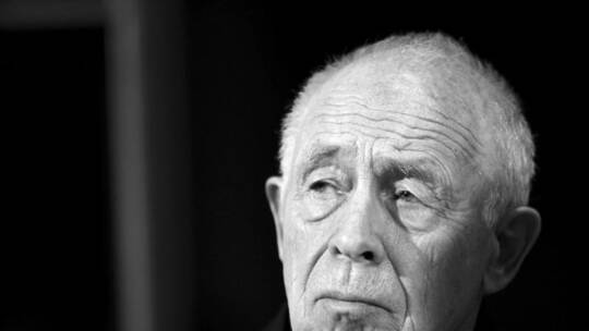 Heiner Geißler in seiner Rolle als Vermittler im Streit um das Bahnprojekt Stuttgart 21. Geißler starb im Alter von 87 J