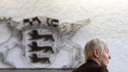 Anton Schlecker wurde zu zwei Jahren Haft auf Bewährung verurteilt. Foto: Marijan Murat Anton Schlecker wurde zu zwei Jahren Haft auf Bewährung verurteilt. Foto: Marijan Murat