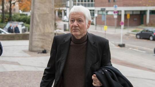 Anton Schlecker wird laut Insolvenzverwalter noch lange hoch verschuldet bleiben. Foto: Deniz Calagan Anton Schlecker wird laut Insolvenzverwalter noch lange hoch verschuldet bleiben. Foto: Deniz Calagan