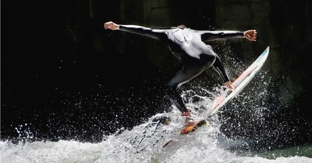 Surfen in der City – Pläne für stehende Welle in der Enz in Pforzheim ...