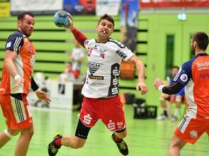 Biss zeigen will die TGS-Mannschaft um Maris Versakovs im schweren Heimspiel gegen Heilbronn.   Hennrich, PZ-Archiv