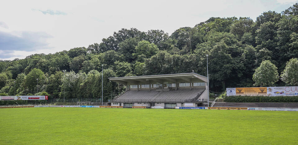 Live-Video vom Holzhof: So hat sich das Stadion für den Pokalkracher