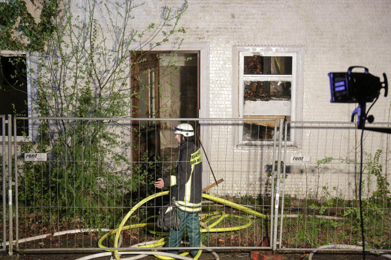 Leeres Haus in Bad Wildbad im Vollbrand - Foto ...