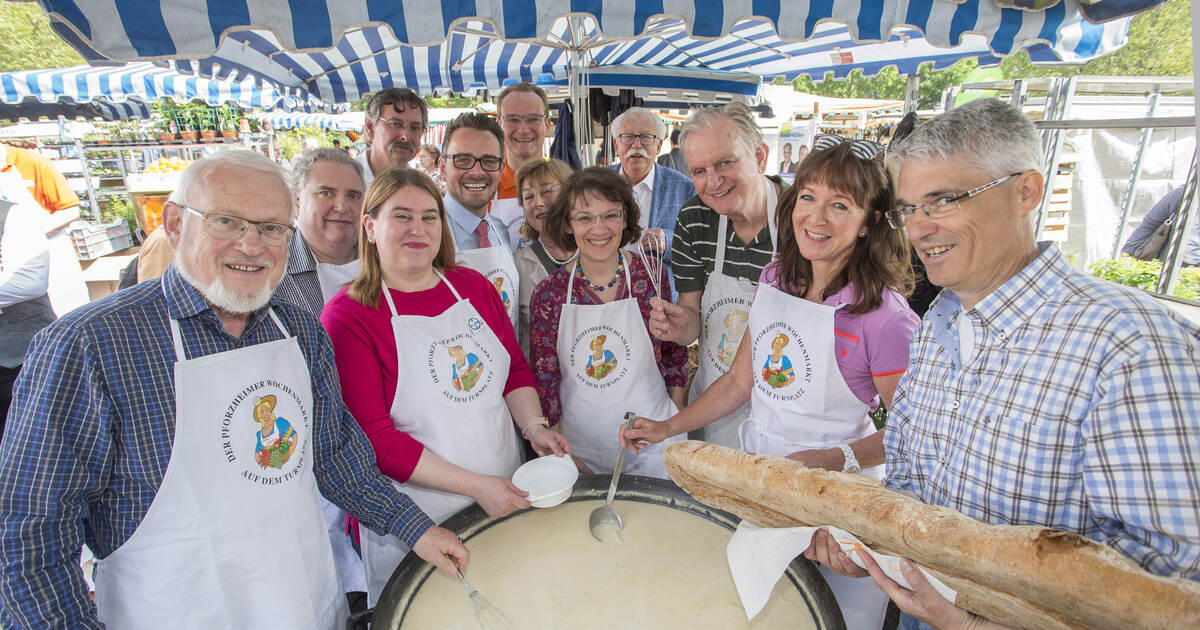 Erdbeer Und Spargelfest Auf Dem Wochenmarkt Bildergalerie erdbeer-und-spargelfest-auf-dem-wochenmarkt-bildergalerie