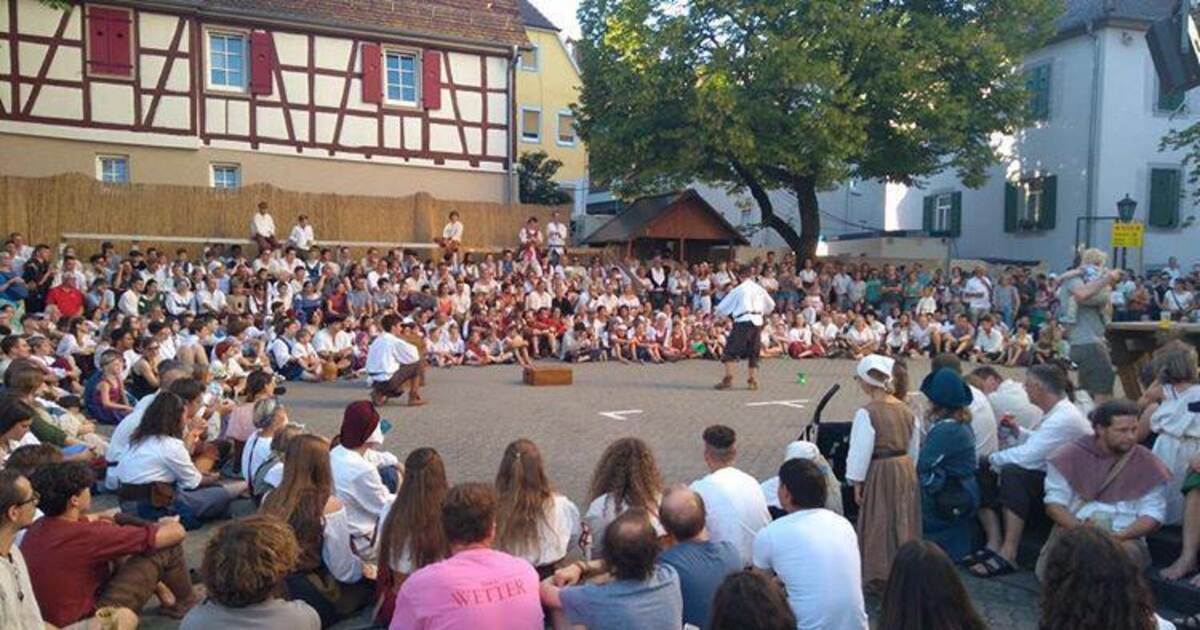 Das Bretten von 1504 wird beim PeterundPaulFest wieder lebendig Region PforzheimerZeitung Das Bretten von 1504 wird beim PeterundPaulFest wieder lebendig Region PforzheimerZeitung