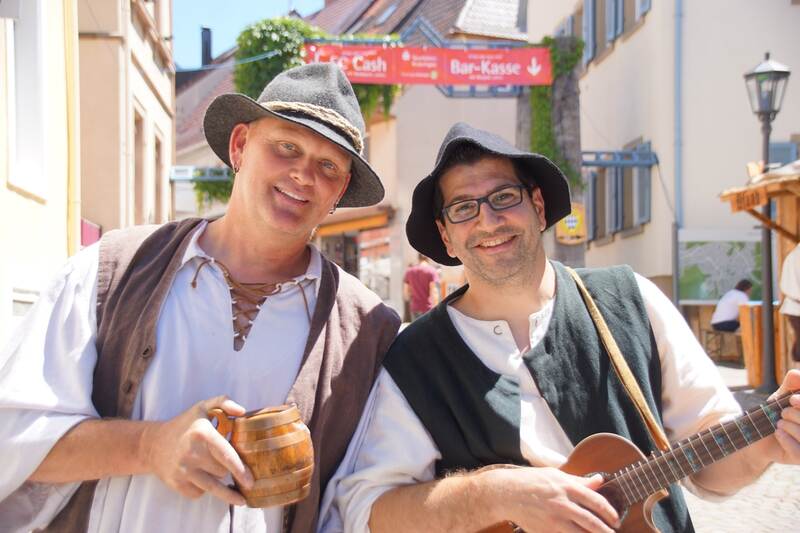 Tausende feiern PeterundPaulFest in Bretten Foto Pforzheimer Zeitung Tausende feiern PeterundPaulFest in Bretten Foto Pforzheimer Zeitung