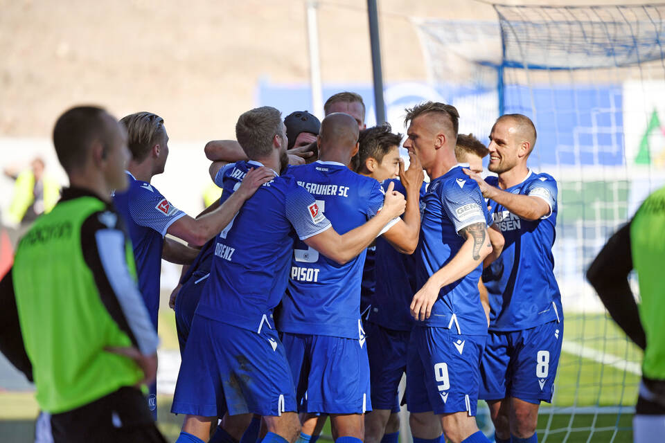 Karlsruher SC Schafft Sp tes 3 3 Gegen Hannover 96 Sport 