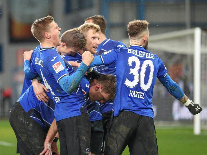 Bielefeld Behauptet Tabellenfuhrung Startseite Pforzheimer Zeitung