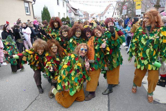 Die besten Bilder vom Faschingsumzug in Neuhausen 2020 - Bildergalerie