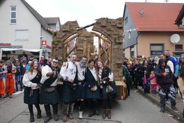 Die besten Bilder vom Faschingsumzug in Neuhausen 2020 - Bildergalerie