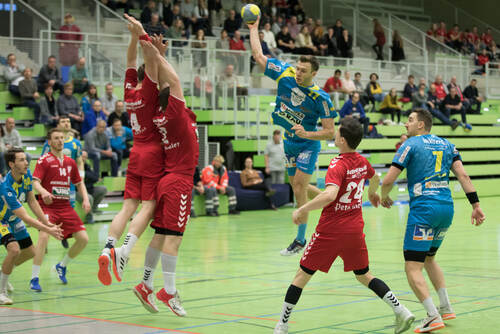 Alle Teams In Der Region Betroffen Handballsaison Ausgesetzt