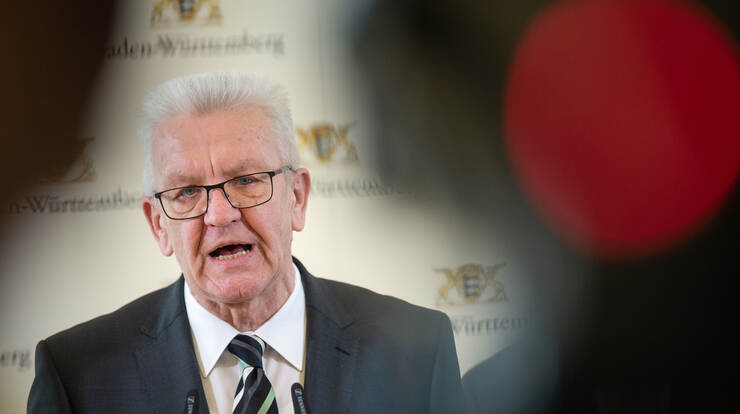 urn_binary_dpa_com_20090101_200316-99-351100-FILED