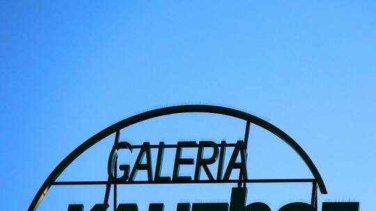 Galeria Karstadt Kaufhof, der letzte große deutsche Warenhauskonzern, will 62 seiner 172 Filialen schließen. Foto: Olive