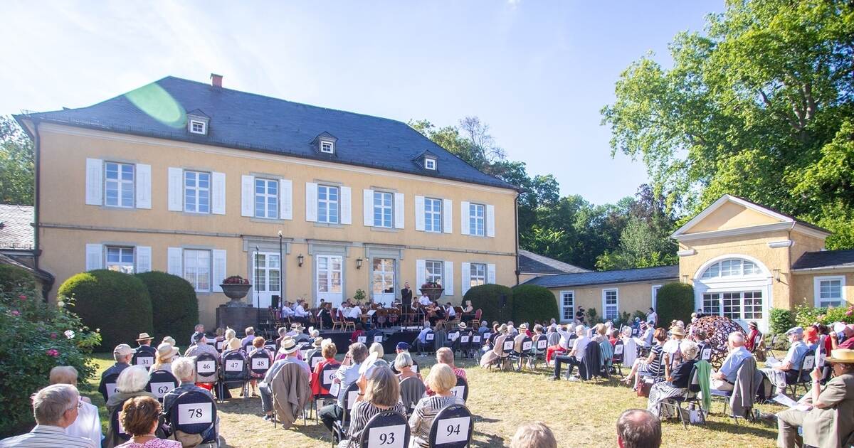 Bauschlott Kultur: SWDKO gibt Open-Air-Konzert in Bauschlott - Kultur...