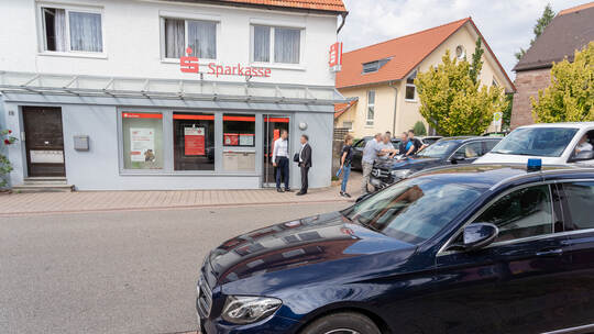 Sparkasse Engelsbrand Überfall Sparkasse Engelsbrand Überfall