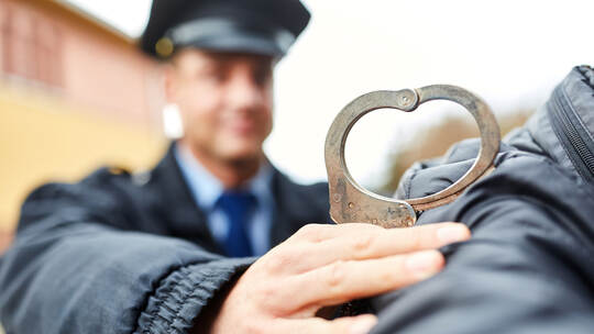 Polizei_Festnahme_Symbolbild Polizei_Festnahme_Symbolbild